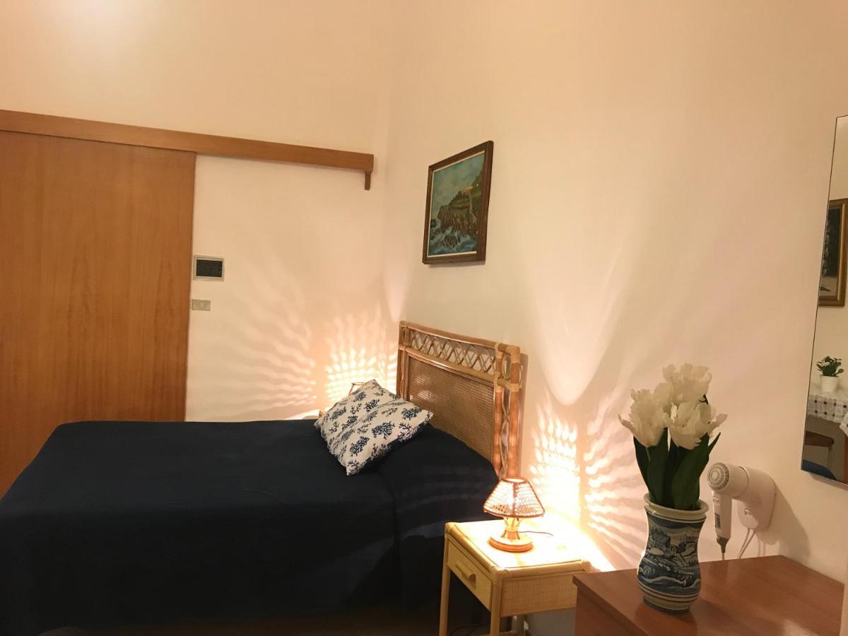 Clorinda - Immobilevante Ponza Esterno foto