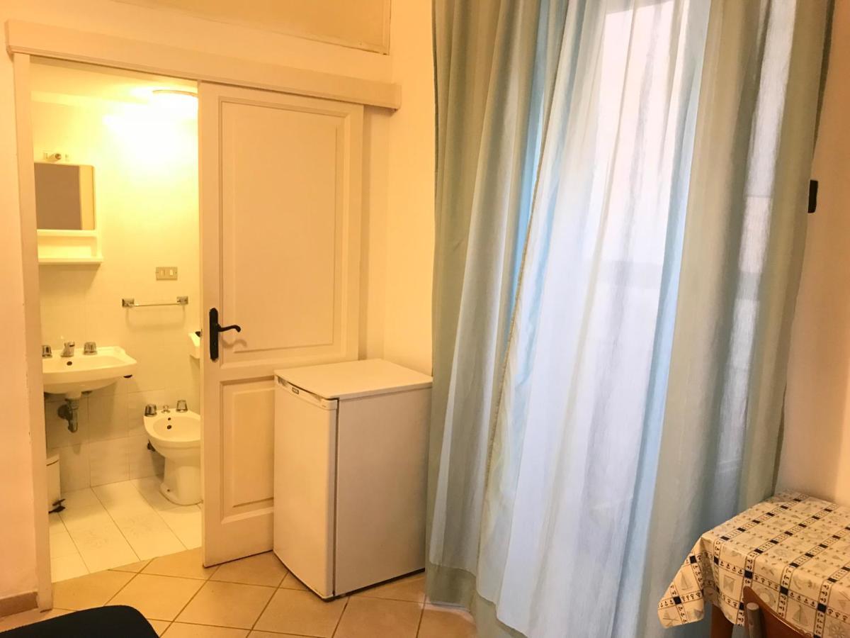 Clorinda - Immobilevante Ponza Esterno foto