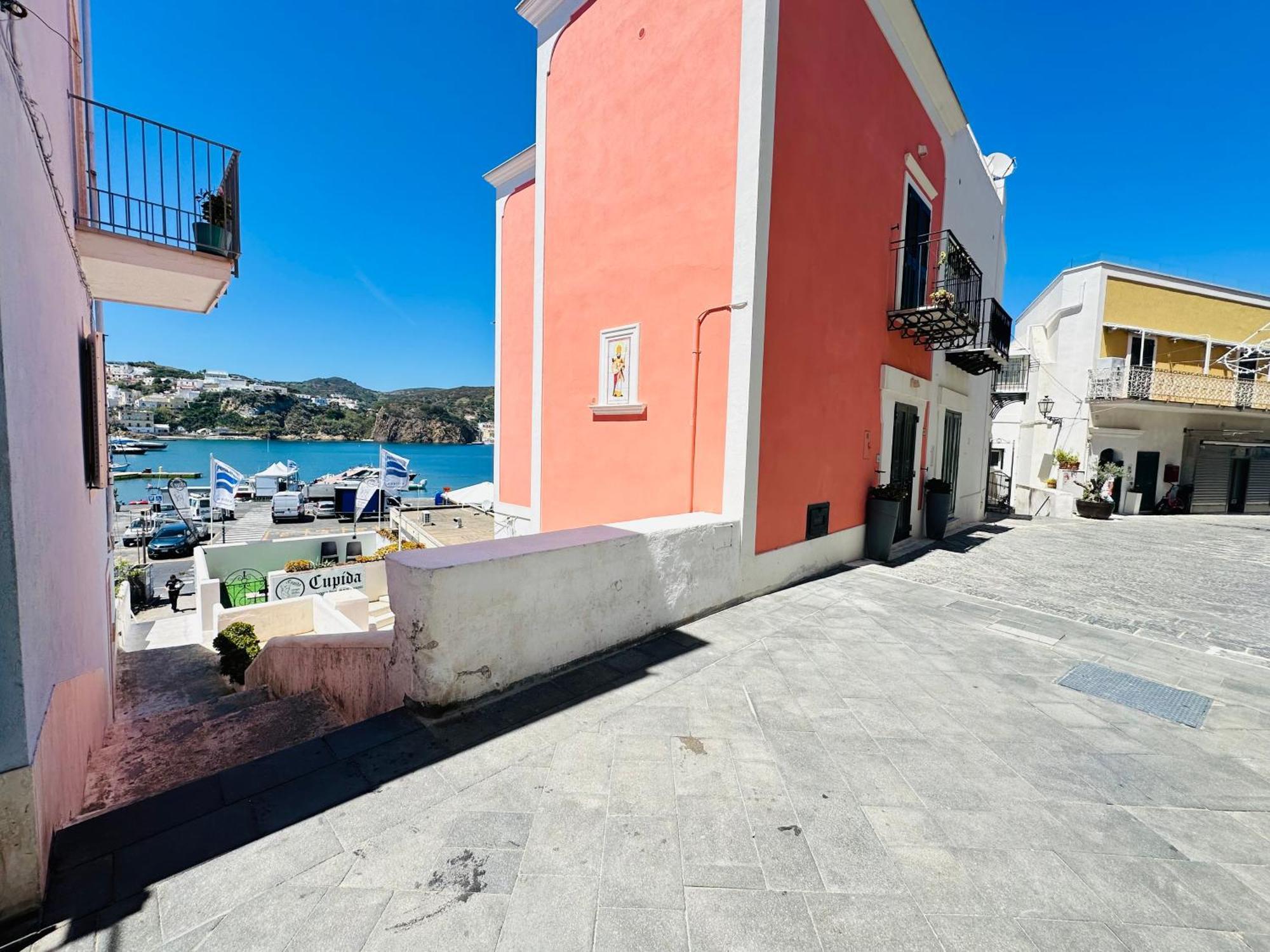 Clorinda - Immobilevante Ponza Esterno foto